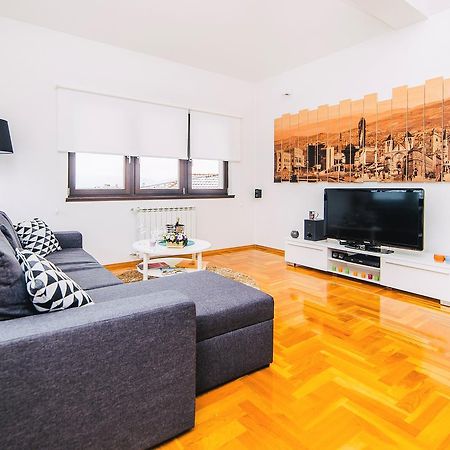 סראייבו Luxury 3 Story House- Best View מראה חיצוני תמונה